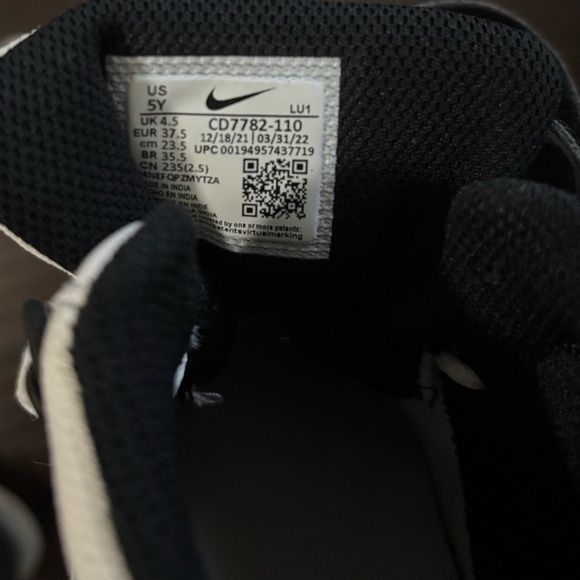 Nike Court Borough Mid 2 Kids (5Y) - Picture 3 of 3